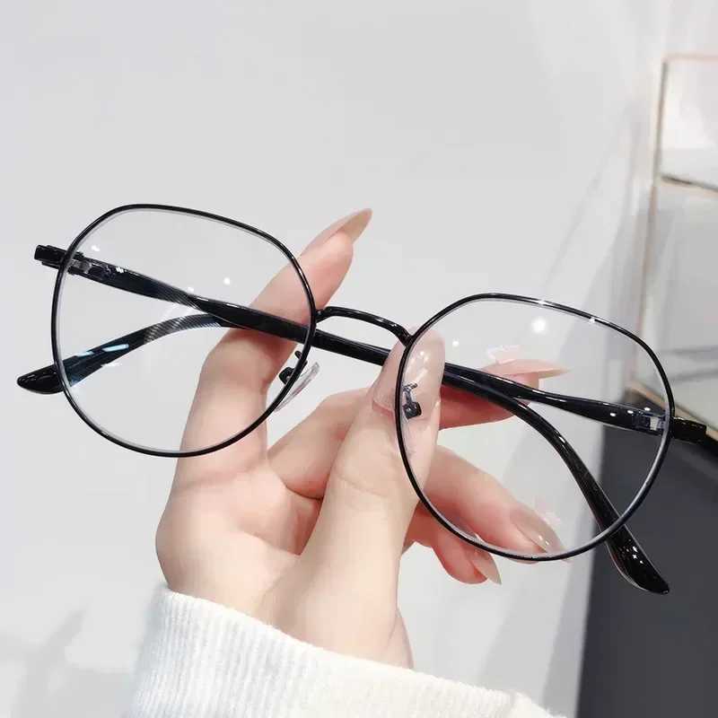 Unisex New Trend Blue Light Blocking Glasses Men Women Vintage Round Optical Psectacle Eyeglasses Frames Retro Computer EyewearX241008