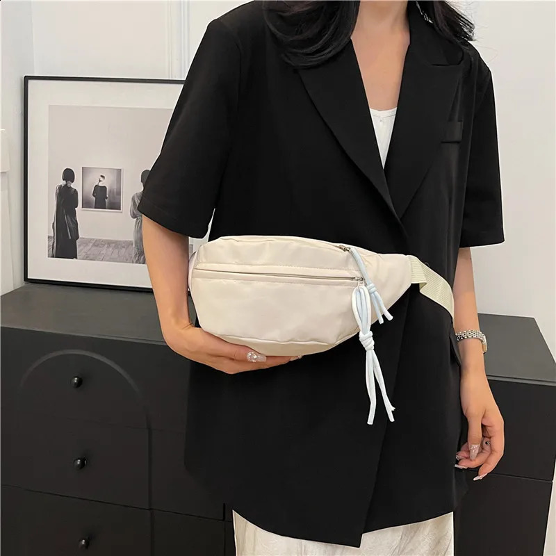 Korean style fashionable zipper womens Fanny Pack wide shoulder strap small messenger bag 241008