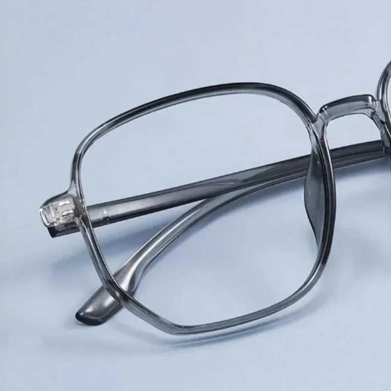 Blue Light Blocking Glasses Large Square Frame Computer Game Eye Protection Men Women Classic Anti Blue Light Plain SpectaclesX241008