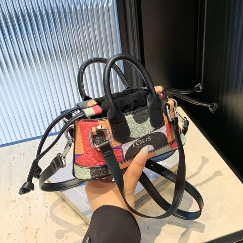 Designer Women Green Crossbody Cute Small Satchel High Quality Shell Bags 2024 Brand Shoulder Bag Purses And Handbags