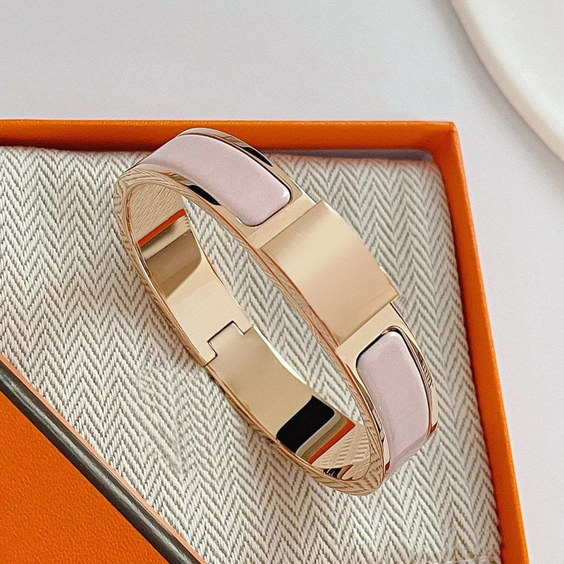 Elegant designer bracelet women Fashion bracelets gold bracelet designer luxury bangle 18K Rose Gold multiple optional bijoux Gift for women