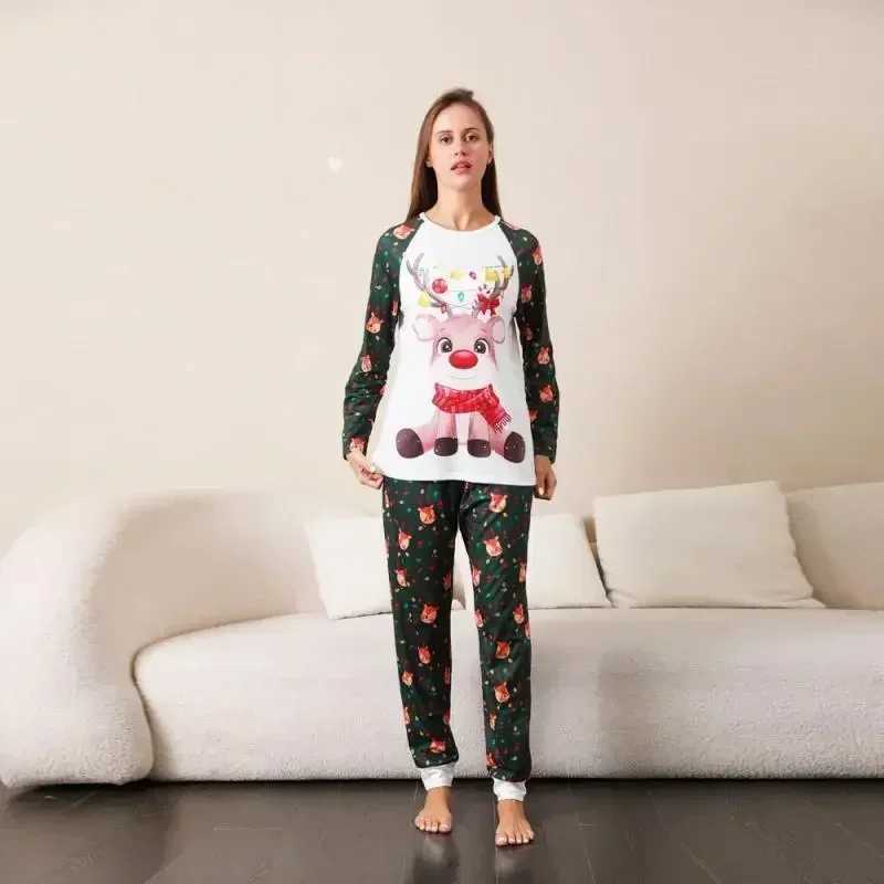 Christmas Gift Cartoon Elk Printing Mother Father Children Matching Clothing Family Christmas Pajama Set Baby Boys and Girls Clothing Soft Pajamas W24