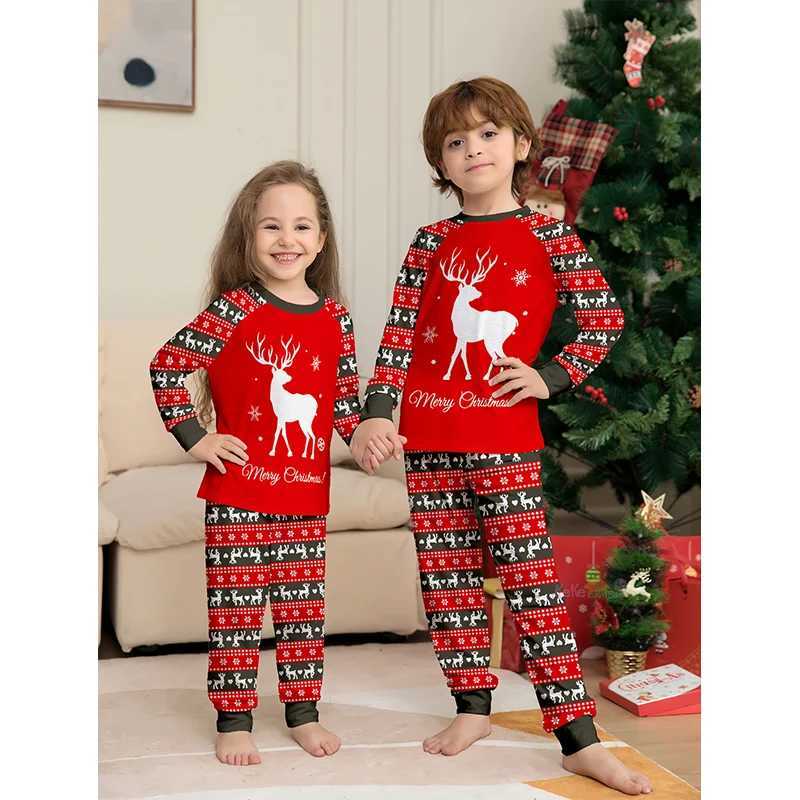 2025 New Christmas Pajama Family Matching Clothing Set Adult Father Mother Children Family Appearance Christmas Pajama Baby Diaper Set W241008
