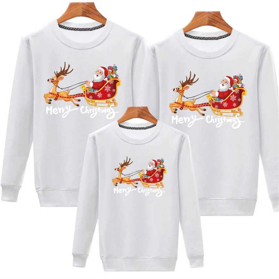 New 2024 Christmas Family Sweater Mom and Child Matching Set Knitted Long Sleeve Jacquard Parachute Mom and Me Clothes Christmas Appearance W241008