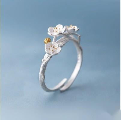 jewelry women's artistic plum blossom index finger ring, small fresh flower handmade ring with opening