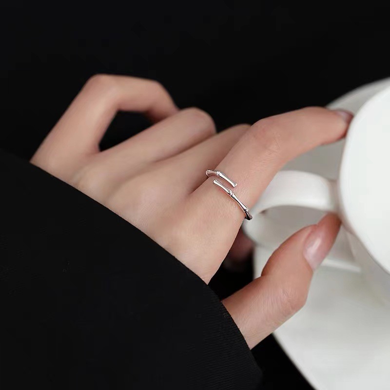 bamboo with female niche design, index finger light luxury tail plain ring, and open mouth ring