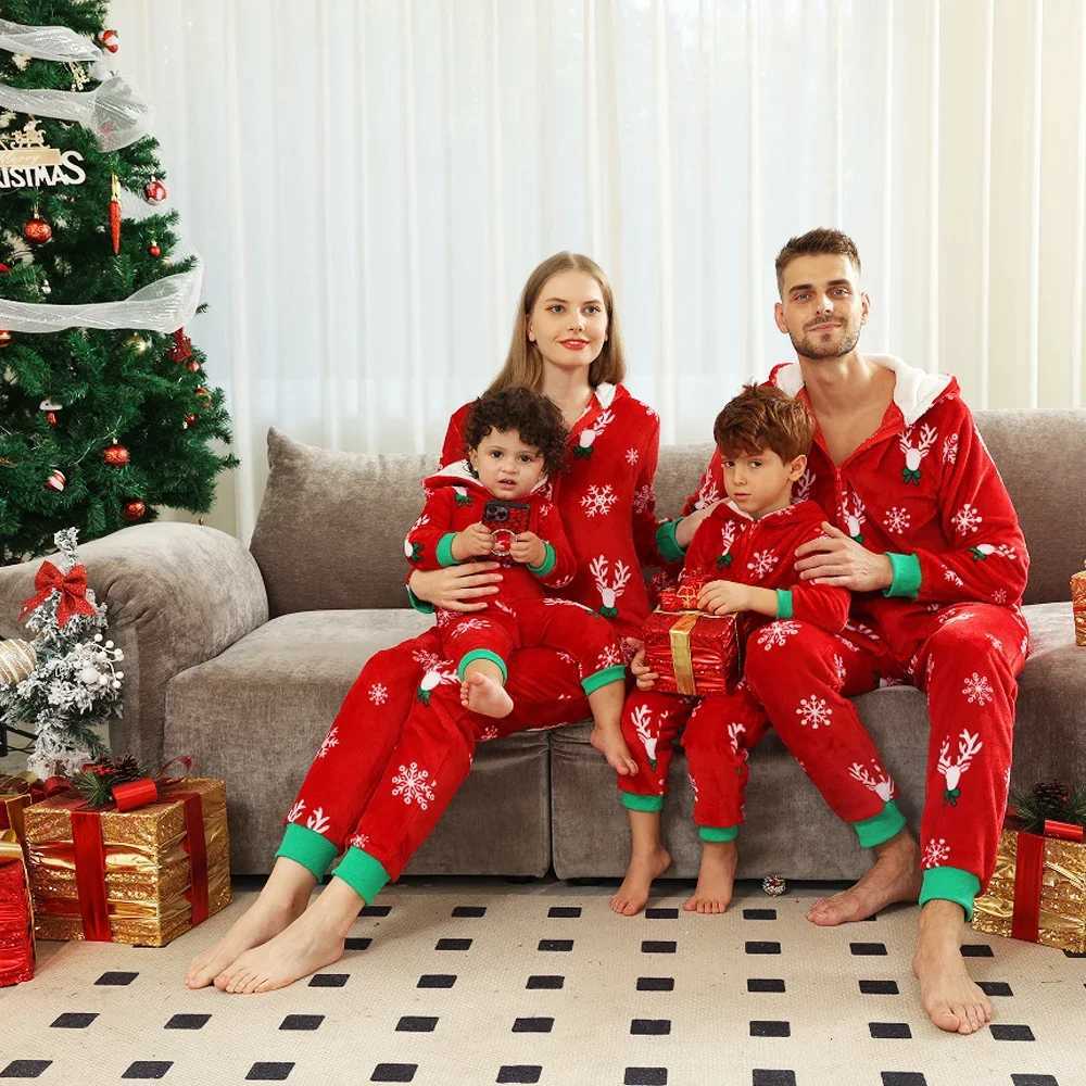 Family cartoon printing cute pajamas flannel thick warm clothing set for parents and children matching set Christmas pajamas W241008