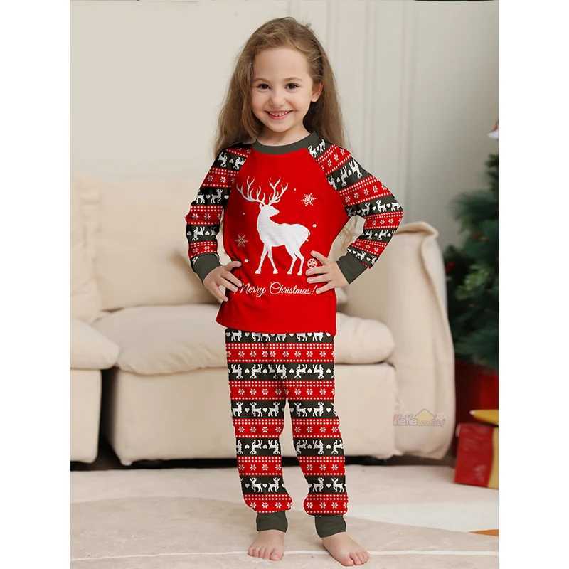 2025 New Christmas Pajama Family Matching Clothing Set Adult Father Mother Children Family Appearance Christmas Pajama Baby Diaper Set W241008