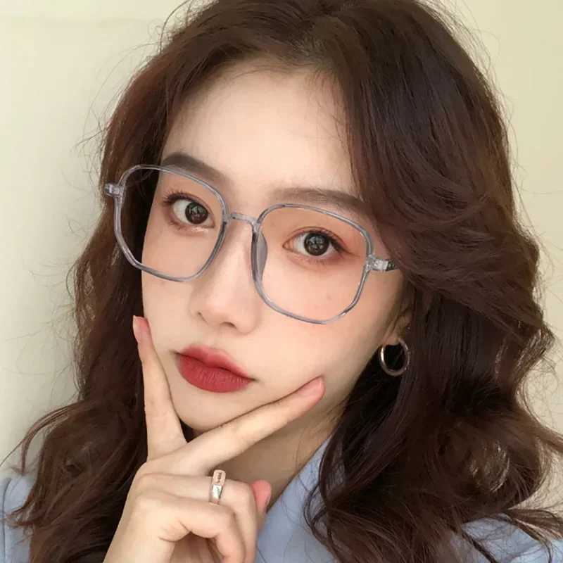 New Fashion Transparent Anti Blue Light Glasses Big Square Frame Women Men Computer Eye Production Plain Spectacles EyeglassesX241008