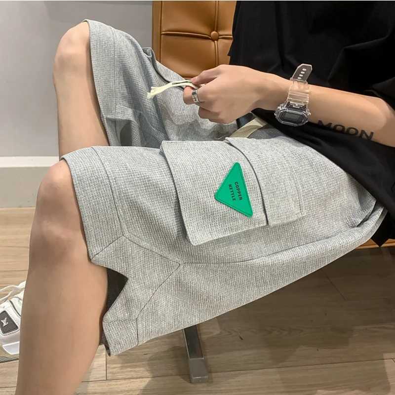 2023 Spring Mens Shorts Korean Fashion Green Shorts Harajuku Street Mens Clothing Casual ShortsW240713