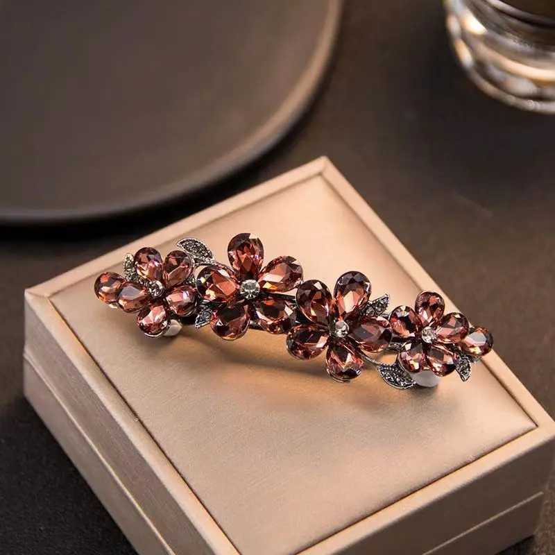 Korean Blue Crystal Flower Spring Hair Clip Retro Water Diamond Horizontal Clip Top Grade Clip Elegant Mom Fashion Hair Accessories W241007