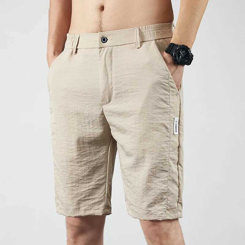 Summer thin ice silk casual shorts solid color mens lightweight elastic straight beach casual shorts mens sports loose shortsW240713