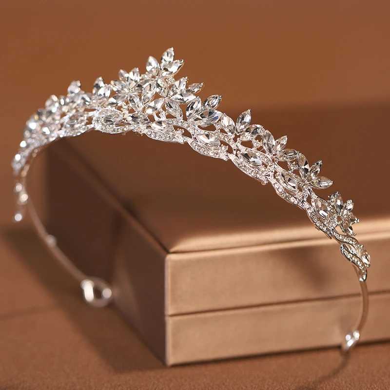 Itacazzo Bridal Headwear Silver Womens Fashion Wedding Crown Birthday Tiaras W241007