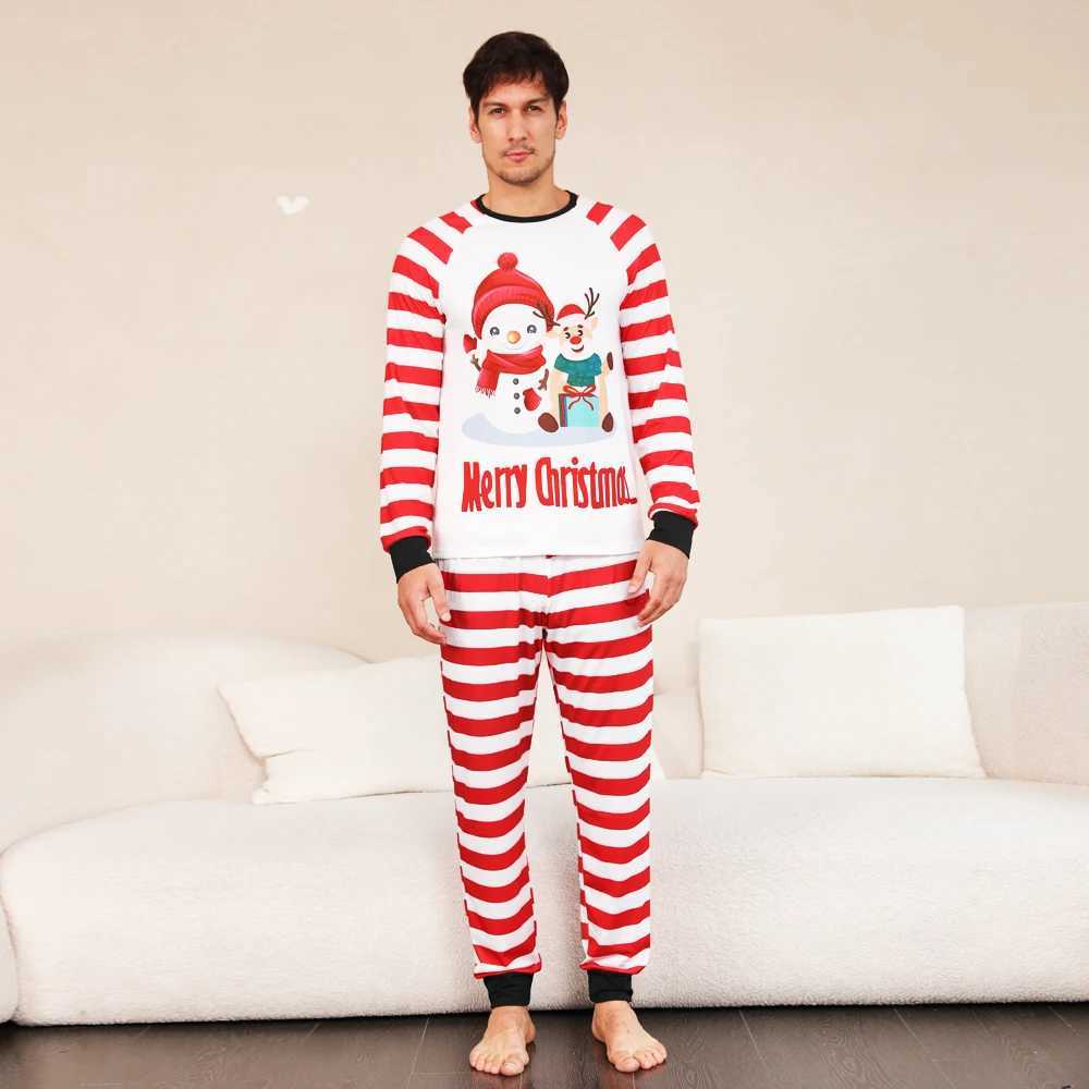 New 2024 Merry Christmas Printed Womens Mens and Girls Pajama Set Matching Family Clothing Soft and Cute 2-Piece Set Pajamas W241008