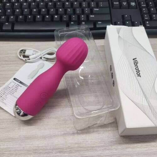 Women's G-spot vibrator bullet Dildo Multispeed women's massager adult gift sex toy