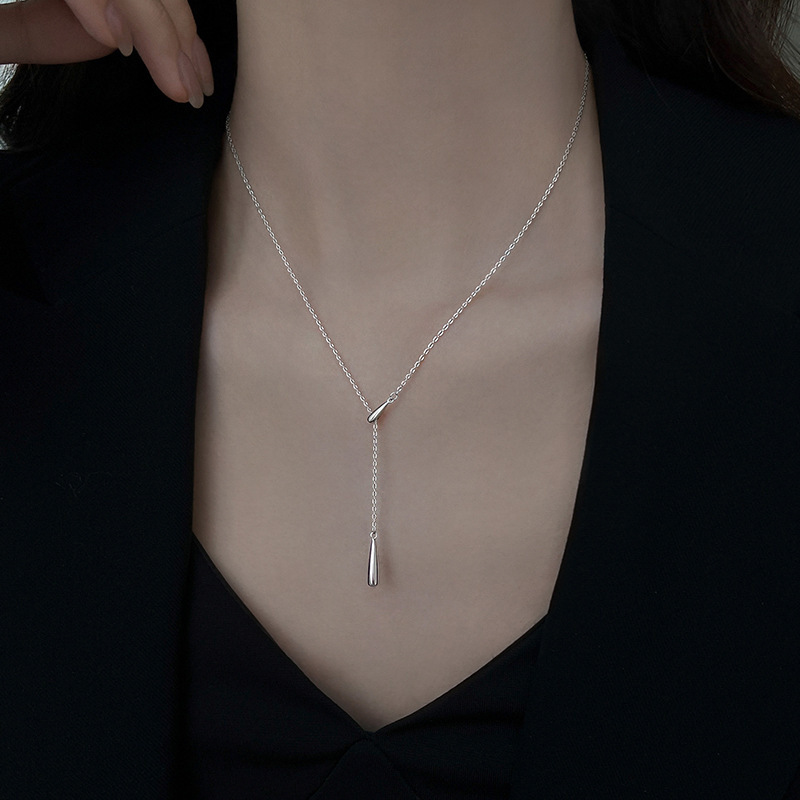 Sier plated water droplet collarbone chain niche design light high-end necklace for women 2024 new item
