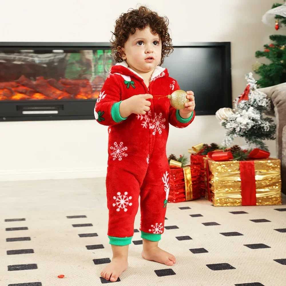 New Christmas look flannel warm thick sleepwear jumpsuit Allover Print Parent Child Matching Outfits soft hooded family clothing set W241008