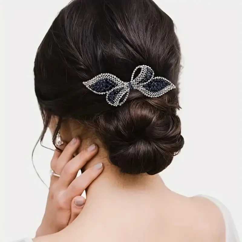 Fashionable and elegant zircon hollow bow womens hair clip retro luxury spring clip wearing mother jewelry gift W241007