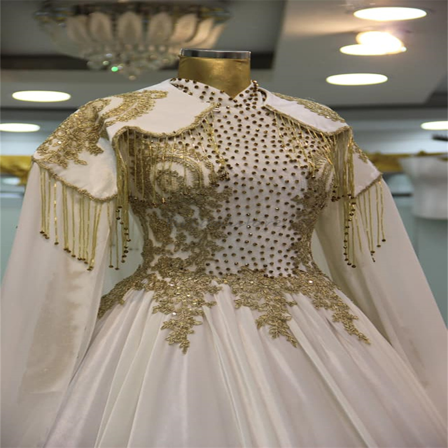 Gorgeous Turkish Wedding Dresses With Cape Moroccan Fantasy Aesthetic Pakistani Bride Dress Gold Appliques Beaded Arabic Bridal Dress Dubai Robe De Ma