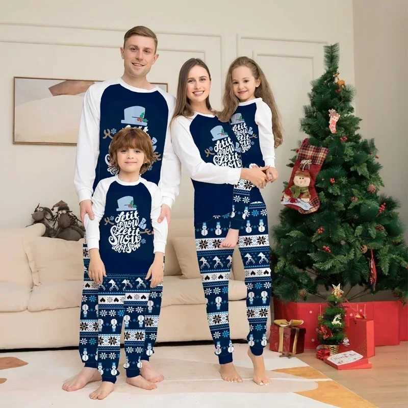 2024 Winter Letter Printing Christmas Family Pajama Set Mother Father Children Dog Matching Set Cute Soft Pajama Christmas Appearance Pjs W241008