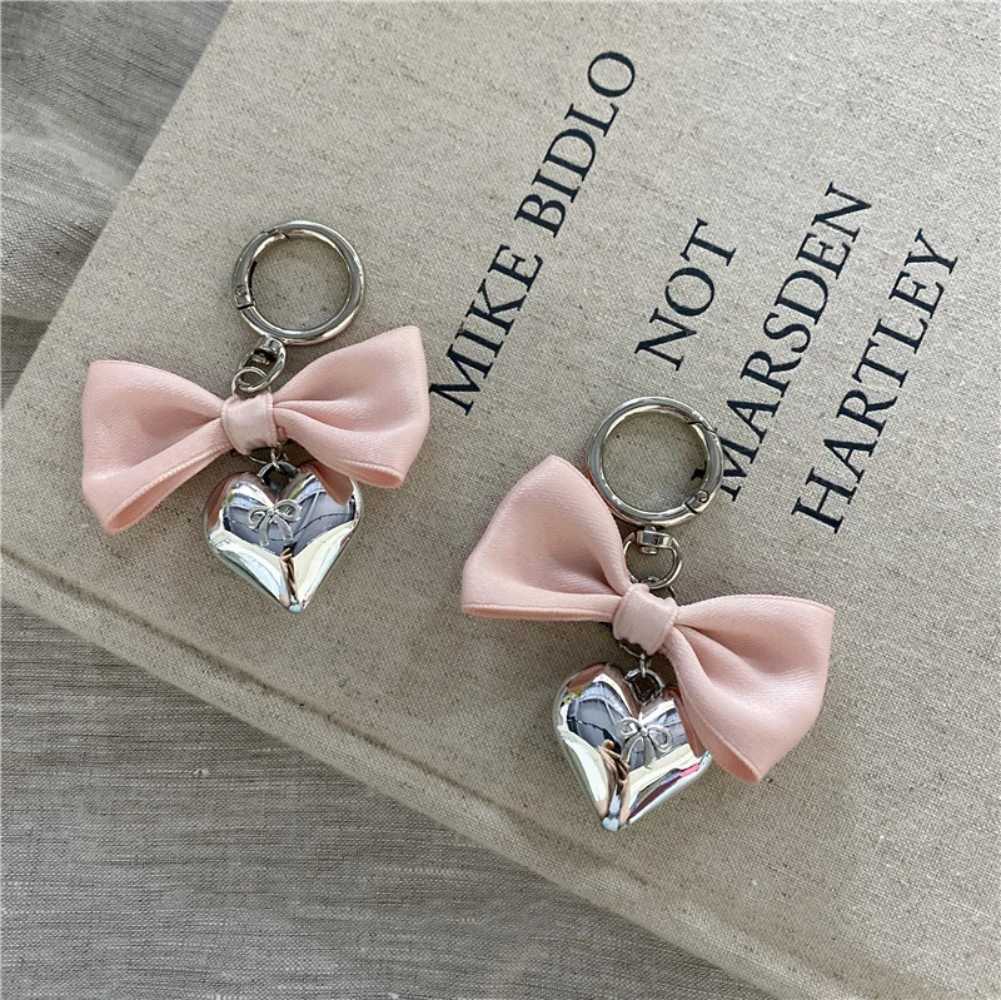 Simple Y2K Ribbon Bowknot Heart Pendant Keychain Sweet Cool Girls Phone Chain Charms Fashion Bag Decoration Accessories KeyringX241008