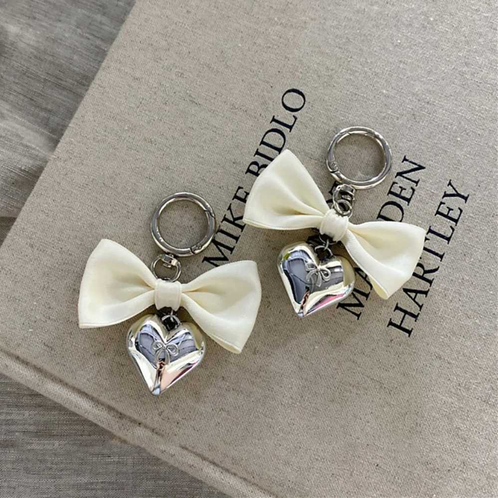 Simple Y2K Ribbon Bowknot Heart Pendant Keychain Sweet Cool Girls Phone Chain Charms Fashion Bag Decoration Accessories KeyringX241008