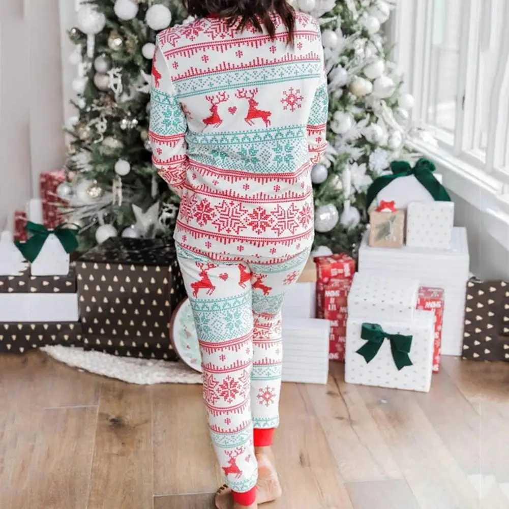 Family Christmas Pajamas Parent-child Outfit For Family Christmas Deer Reindeer Printed Long Sleeve Tee And Bottom LoungewearXJ241008