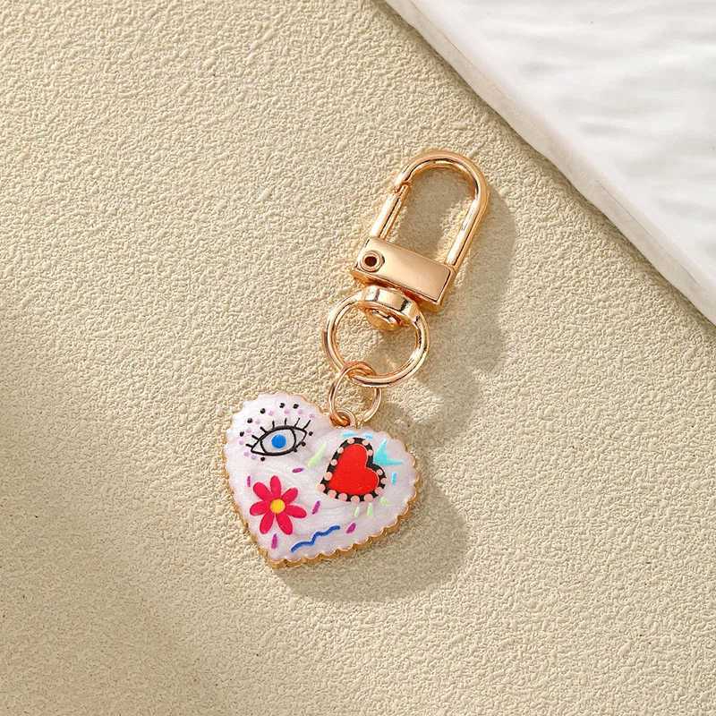Personality Ethnic Eyes Heart Keychain for Women Fashion Printed Drop Oil Flower Key Buckle Handbag Earphone Case DecorationX241008