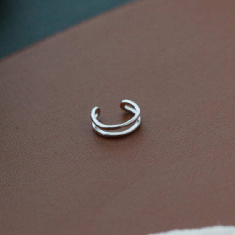 Sier plated clips for women without holes, high-end feeg, clips, studs, bone small earrings, ear rings, simple design