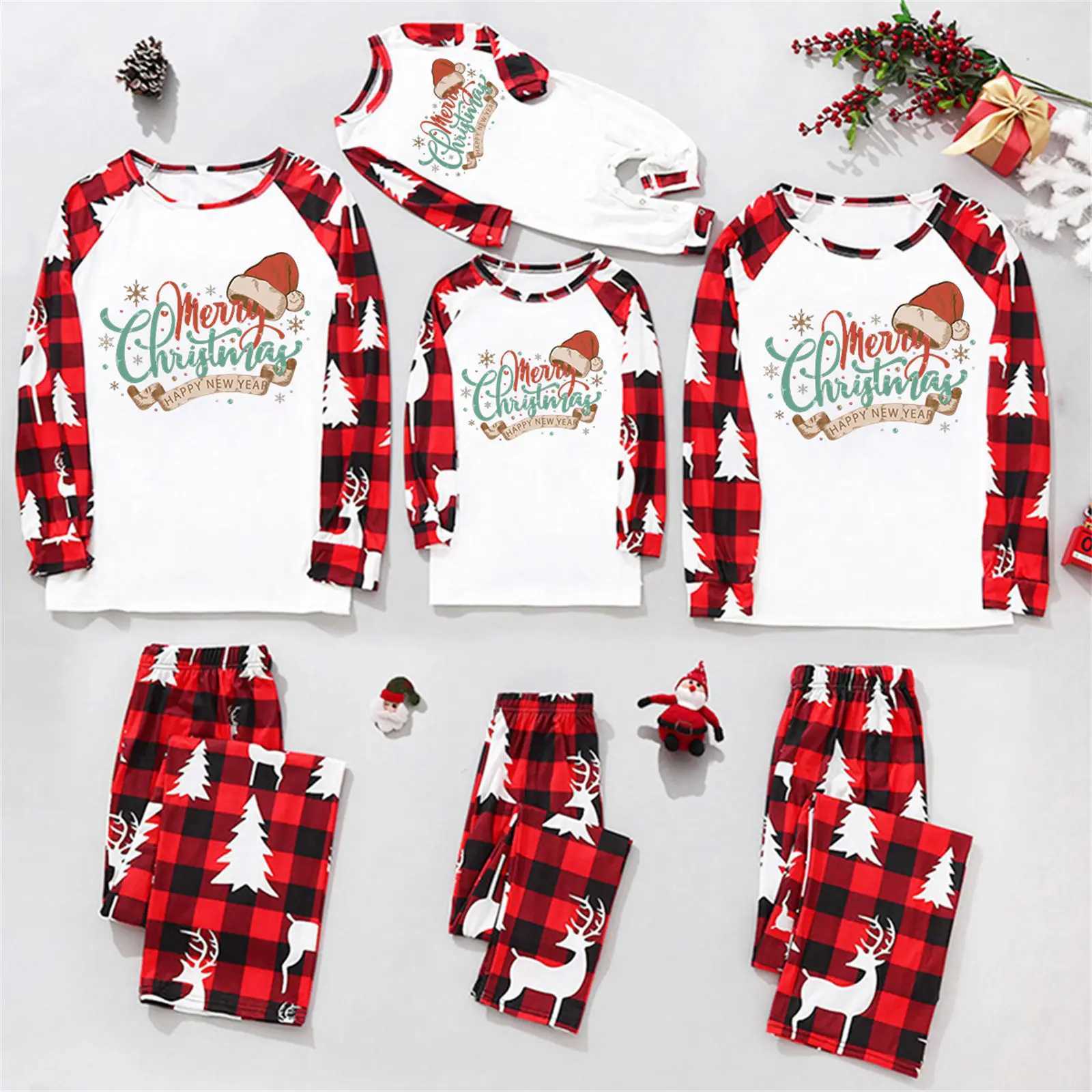 New Christmas Family Matching Set Fashionable Cartoon Letter Printing High Quality Christmas Pajamas Family Holiday Mother and Child Baby Clothing W24