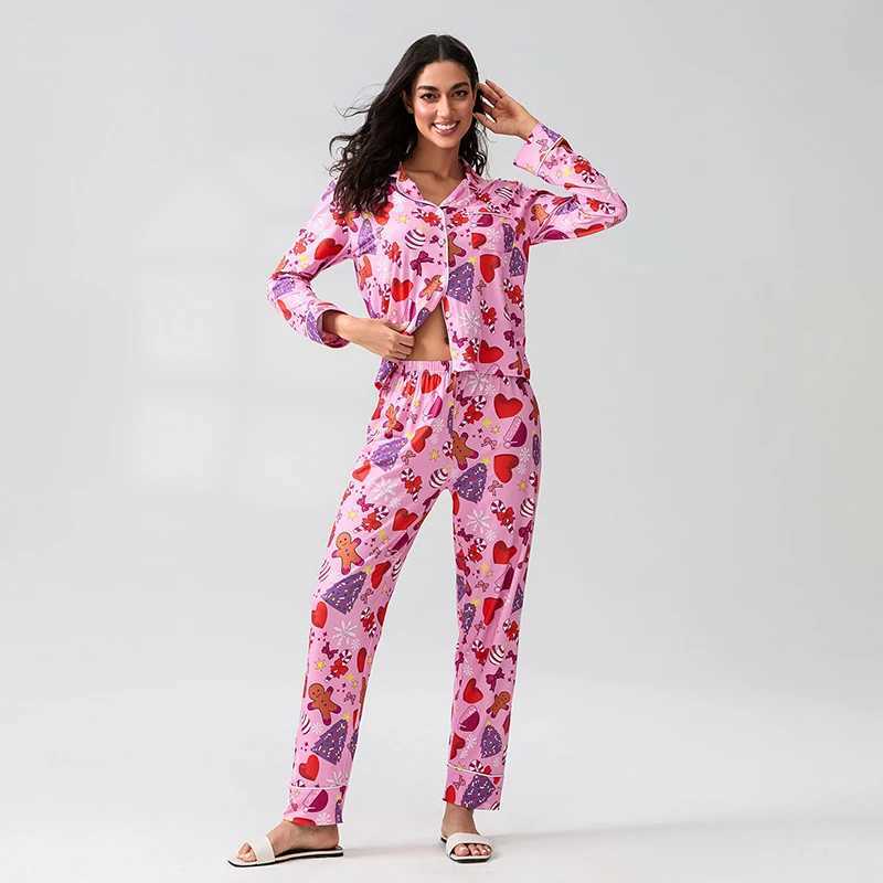 2015 New Family Matching Christmas Pajama Set with Heart Shaped Printed Long Sleeve Top and Autumn/Winter Elastic Waist Pants W241008