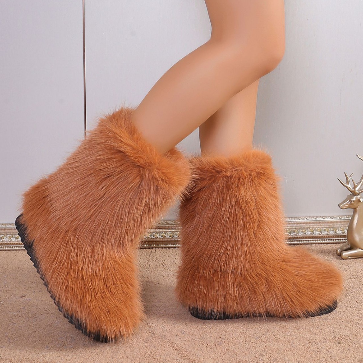 Plush Snow Boots: Warm Winter High-Barrel Round-Toe Boots for Women 035e