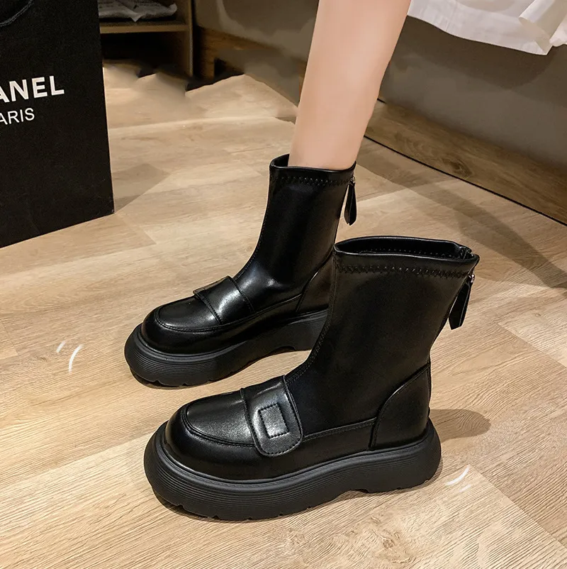 2024 New Martin Boots Womens Matsuda Thick Bottom Protection Comfortable And Wear Resistant Fashion Versatile Short Booties