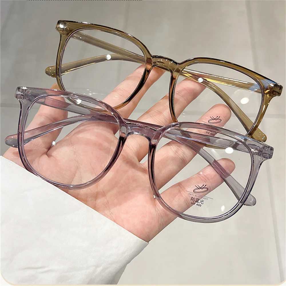2024 New Anti-blue Light Glasses Men Women Fashion Transparent Computer Glasses Frame Retro Myopia Glasses Square EyeglassesX241008