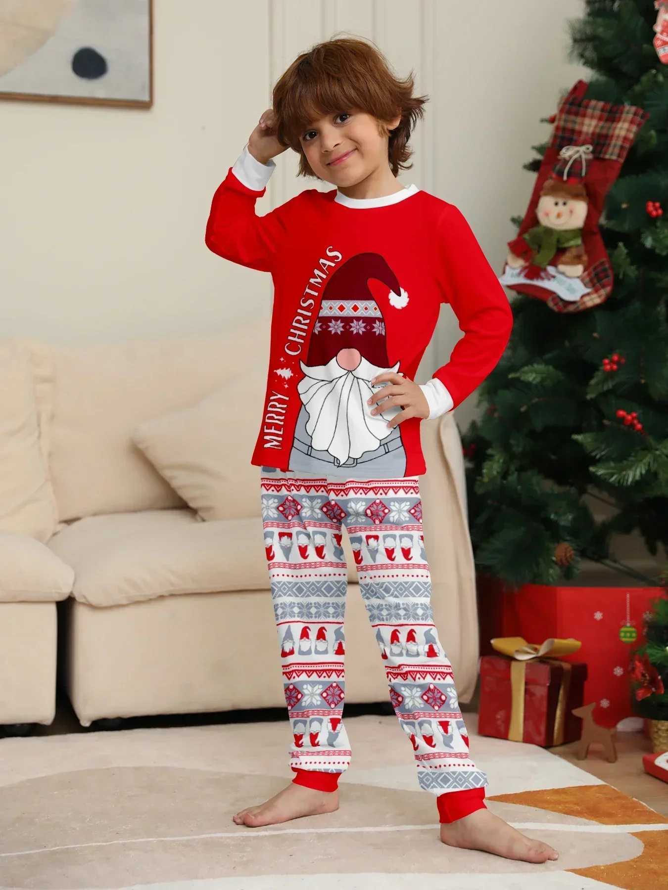 Merry Christmas Santa Claus printed parent-child matching pajamas set soft and cute boy and girl clothing set pajamas W241008