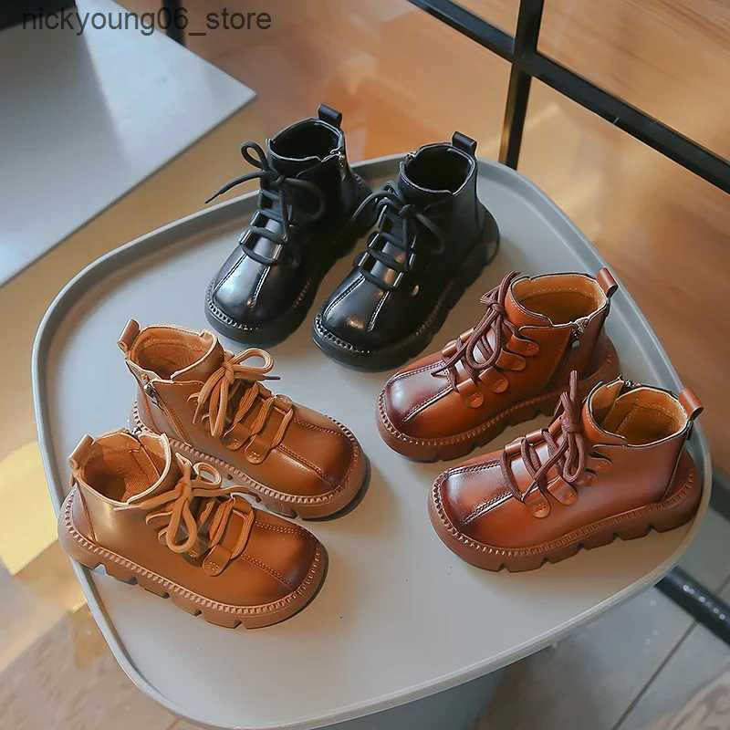 Boots 2024 Children Short Boots for Girls Autumn Winter New Fashion British Style Soft Bottom Anti-slippery Versatile Leather Shoes L240910 L0910