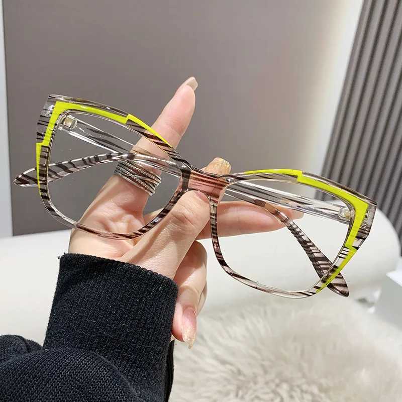 Women Retro Cat Eye Glasses Frame Trend Flat Light Glasses Women New Simple Fashionable Anti Blue Light Computer GlassesX241008