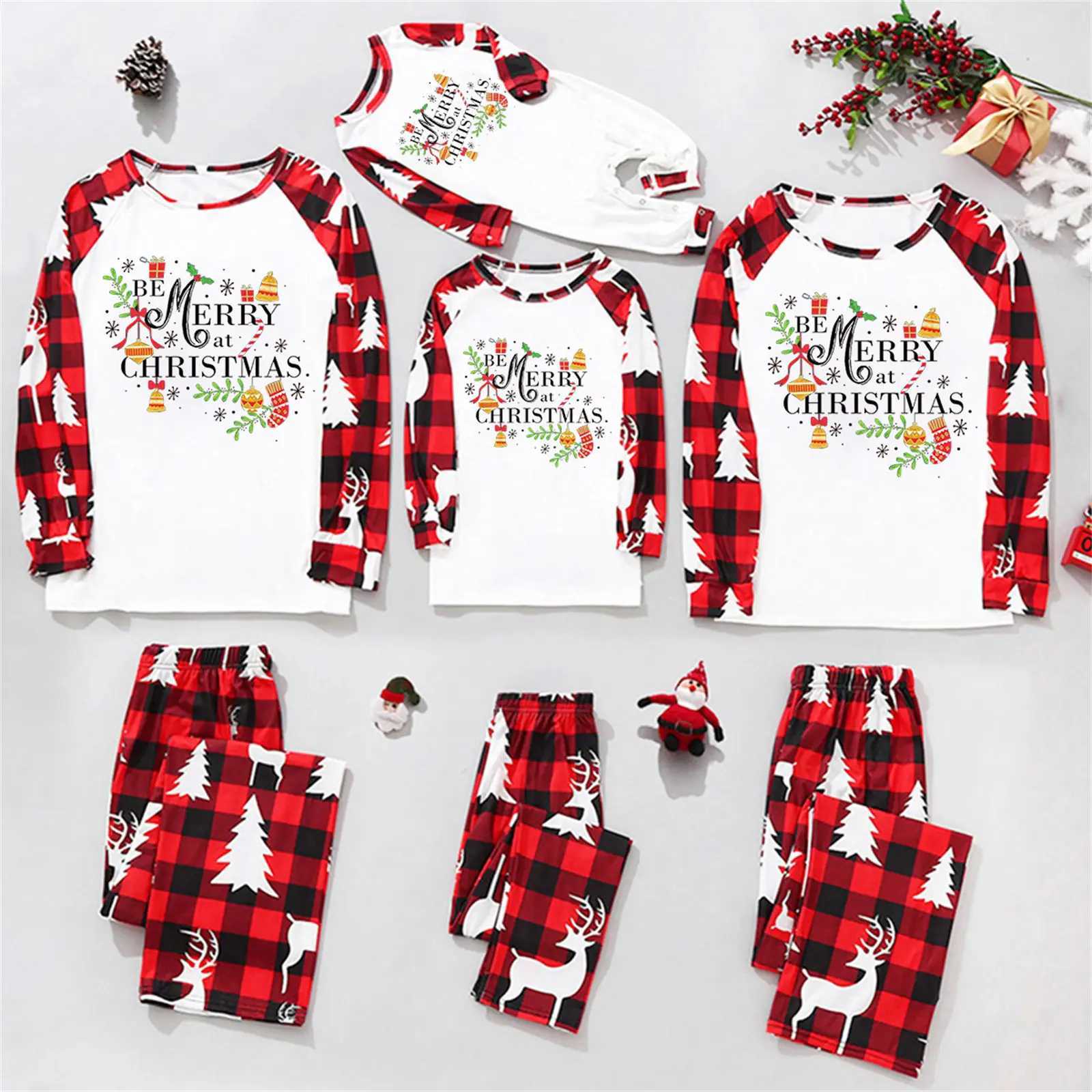 New Christmas Family Matching Set Fashionable Cartoon Letter Printing High Quality Christmas Pajamas Family Holiday Mother and Child Baby Clothing W24