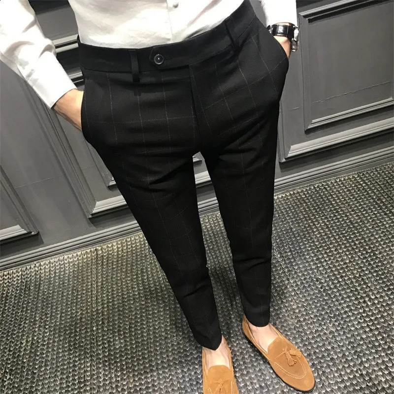Spring Plaid Casual Trousers For Men Slim Fit Korean Style Cropped Pants Trendy Suit Pants Mans Slacks Fashionable Shorts 240927 - view 6