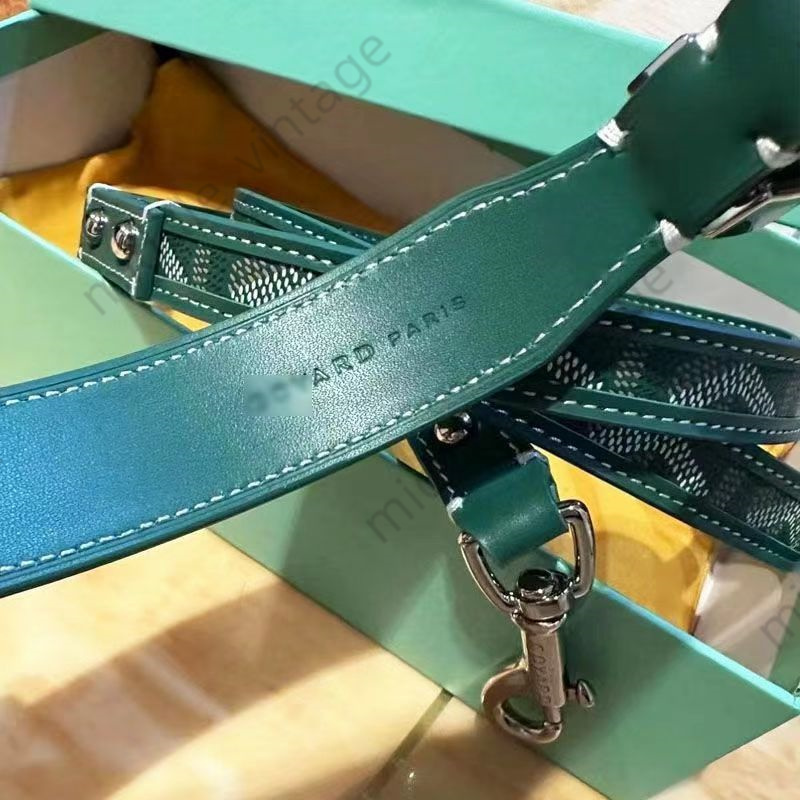 Ins Classic High-end Cow Leather Pet Collar Large, Medium And Small Dogs Dog Leash Set Gift Box