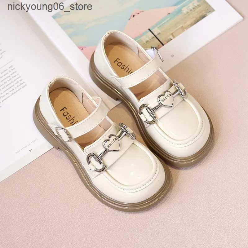 Boots Girl Leather Shoes Mary Jane Spring Autumn Glossy Kids Black School Performance Shoes Fashion Children Princess Shoes Thick Sole L240910