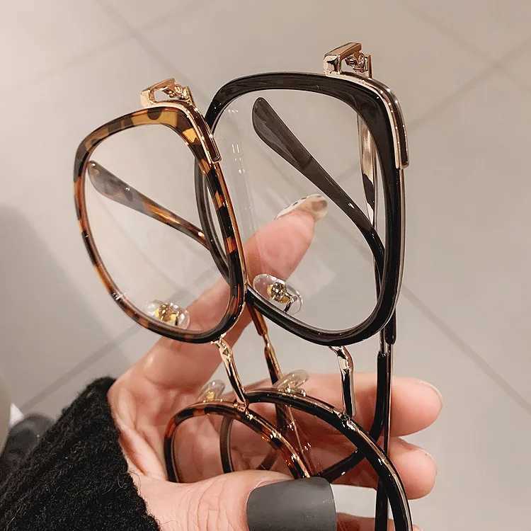 2021 Women Anti blue Light Glasses cat eye Frame Vintage Large Square Eyeglasses Blocking Blue-ray Oversized Spectacles FramesX241008