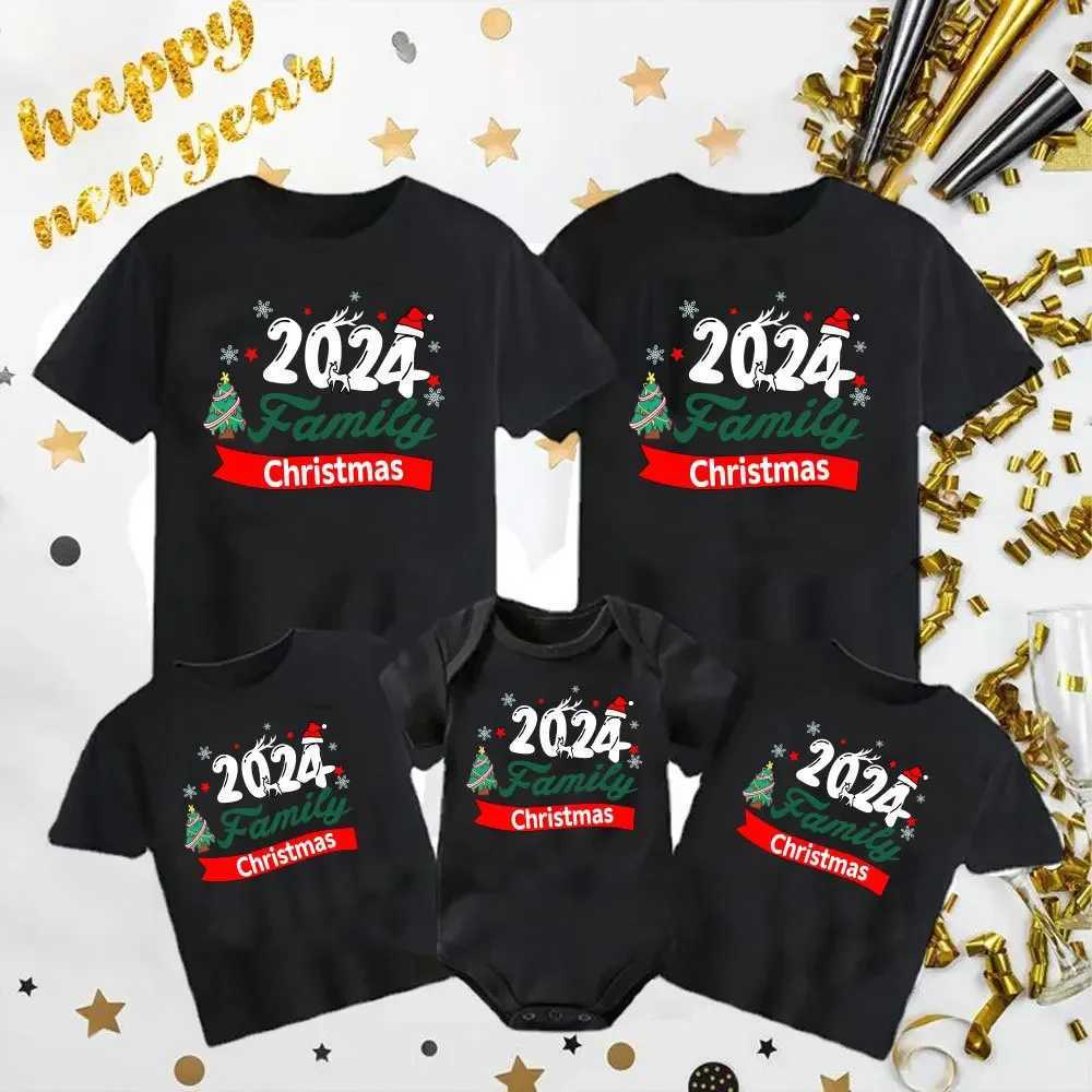 Christmas T-shirt Hello 2025 printed adult and child matching clothing short sleeved Christmas T-shirt soft cotton T-shirt top cute family appearance 