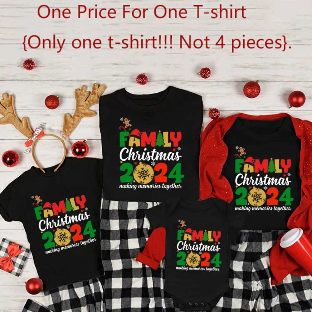 Family Christmas 2024 Matching T-shirt Father Mother Son Daughter Clothing Holiday Christmas Party Family T-shreds New Year Clothing W241008