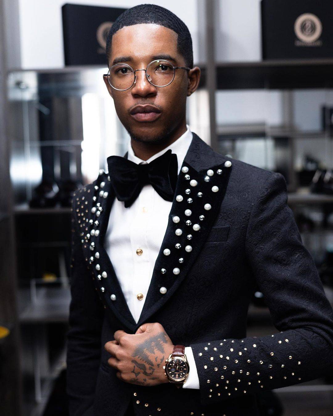 Handsome Wedding Suits Peaked Lapel Jacket 2 Piece Set Pearls Rheinstone Men's Tuxedo Tailored Dinner Prom Groom Blazer Custom Made(Coat+Pants)