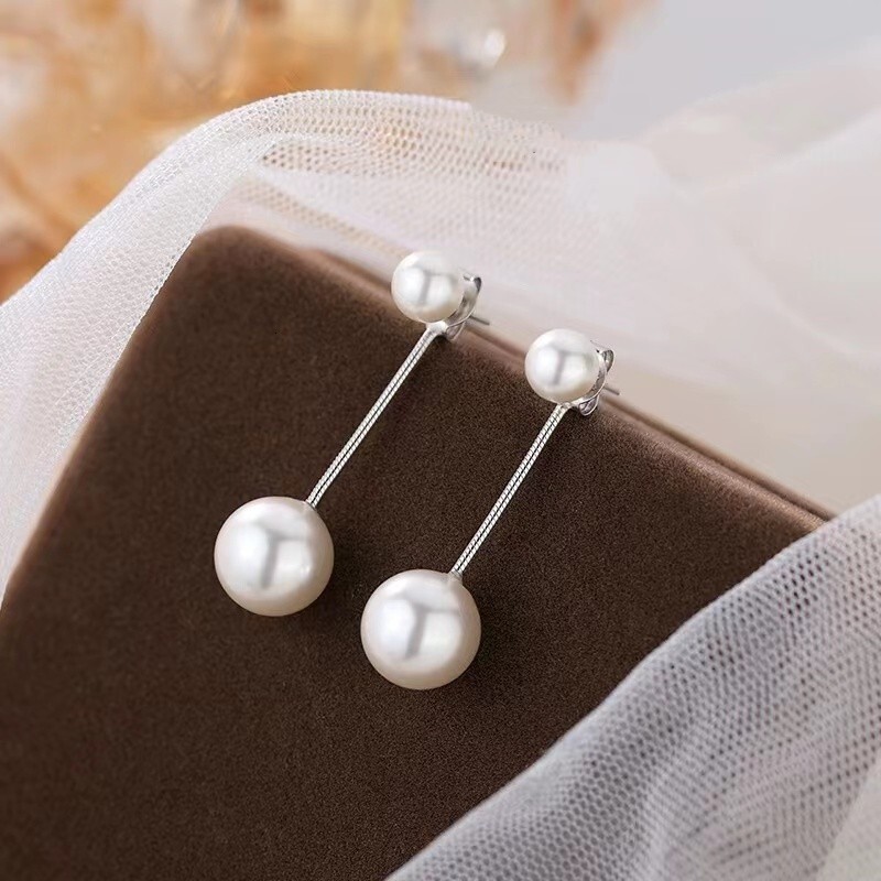 Pure sier needle pearl niche design, high-end feel, women's light earrings, simple and exquisite earrings