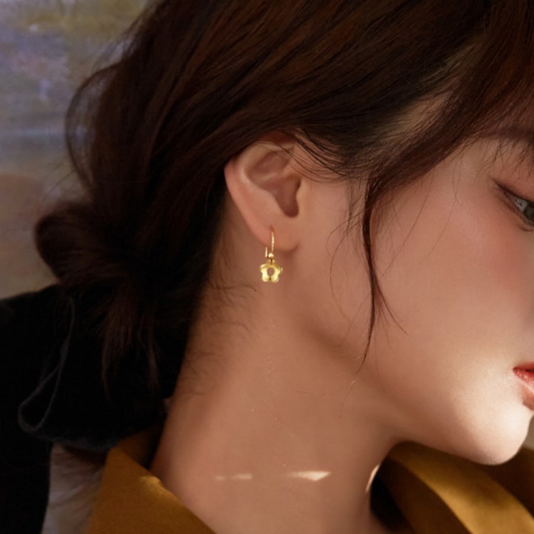 Cute wer pure sier 2024 new trend, simple earrings, internet famous temperament ins
