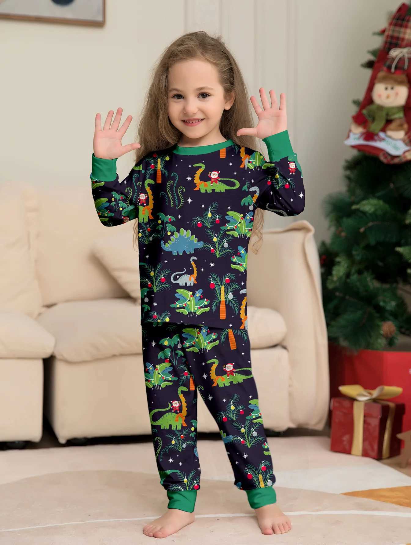 2024 Christmas Pajama Set Santa Claus and Elf Printing Parent Child Matching Set Family Appearance 2-piece Set Baby and Dog jumpsuit New Years clothin