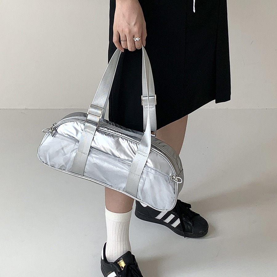 Korean style simple casual armpit autumn women's bag, high-end sense, large capacity temperament, work commuting baguette bag