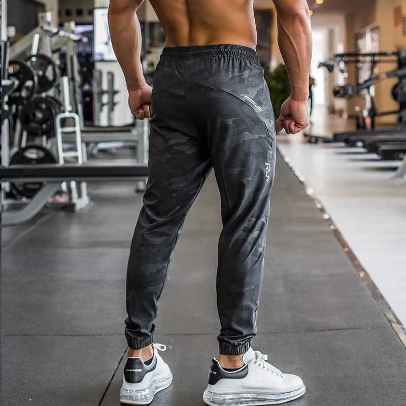 Camouflage Quick dry Men Running Pants Zip pocket Bodybuilding Training Trousers Jogging Fitness Gym elastic Sport sweatpantsX241008